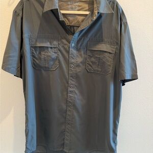 Men's Gray Short Sleeve Shirt